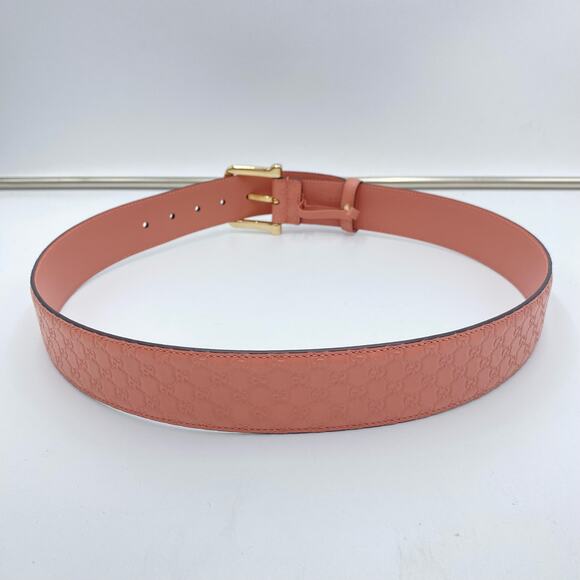 Gucci Women's Pink Leather Guccissima Allover GG Embossed Belt Size 90/36 - Picture 3 of 7